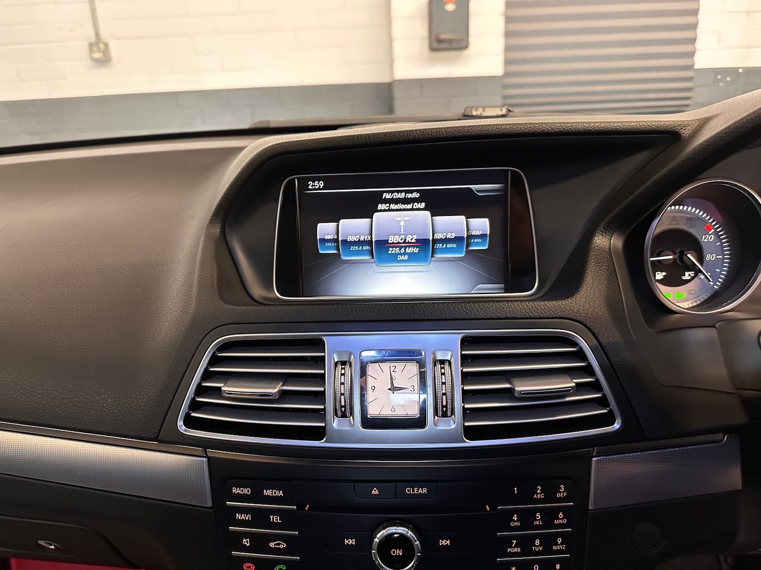 Used Mercedes-Benz E Class 2017 for sale - 77393032: Photo 32