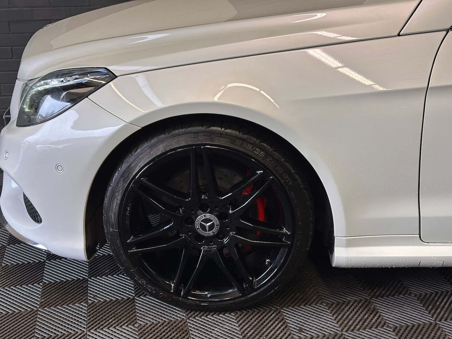 Used Mercedes-Benz E Class 2017 for sale - 77393032: Photo 9