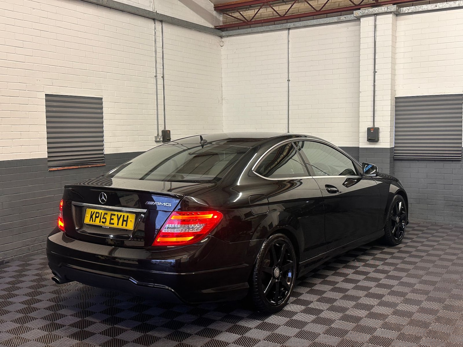 Used Mercedes-Benz C Class 2015 for sale - 77360694: Photo 11