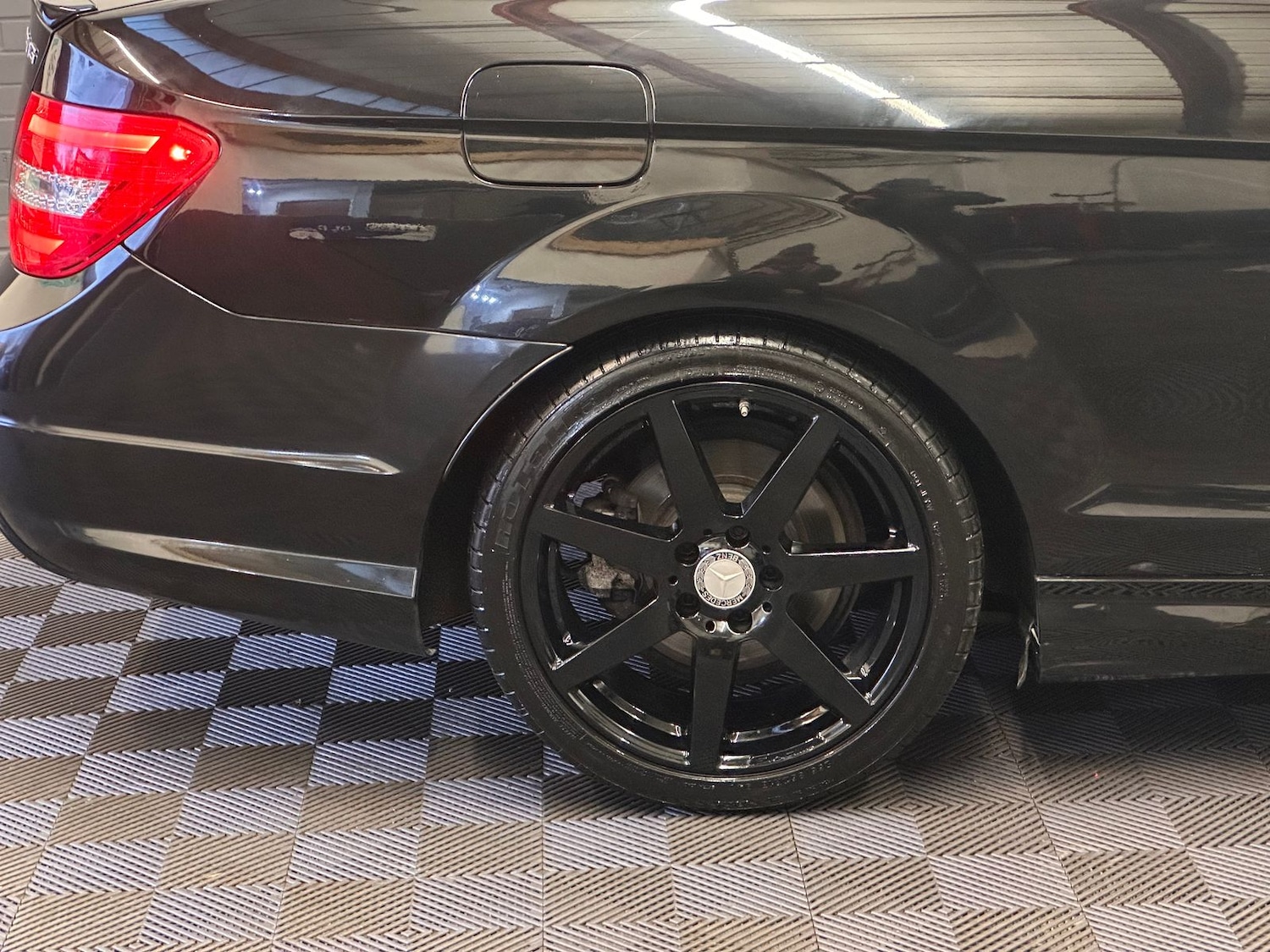 Used Mercedes-Benz C Class 2015 for sale - 77360694: Photo 16