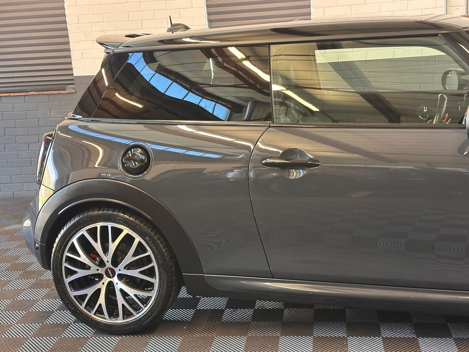 Used MINI Hatch 2018 for sale - 77740186: Photo 31