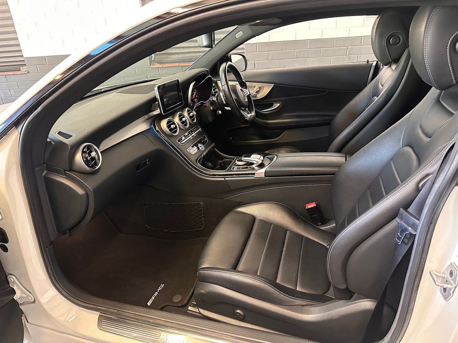 Used Mercedes-Benz C Class 2017 for sale - 77927535: Photo 24