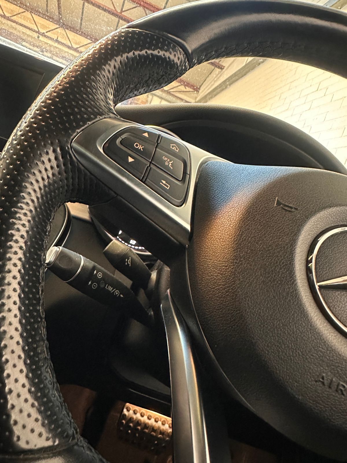 Used Mercedes-Benz C Class 2017 for sale - 77927535: Photo 27