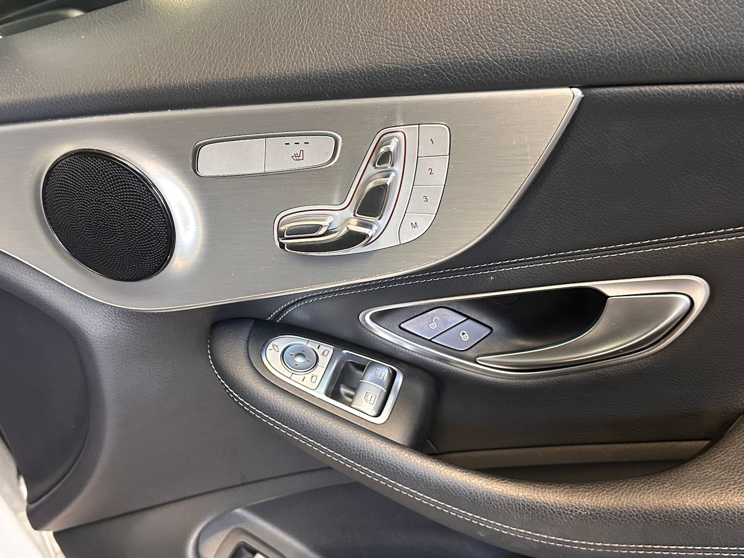 Used Mercedes-Benz C Class 2017 for sale - 77927535: Photo 33