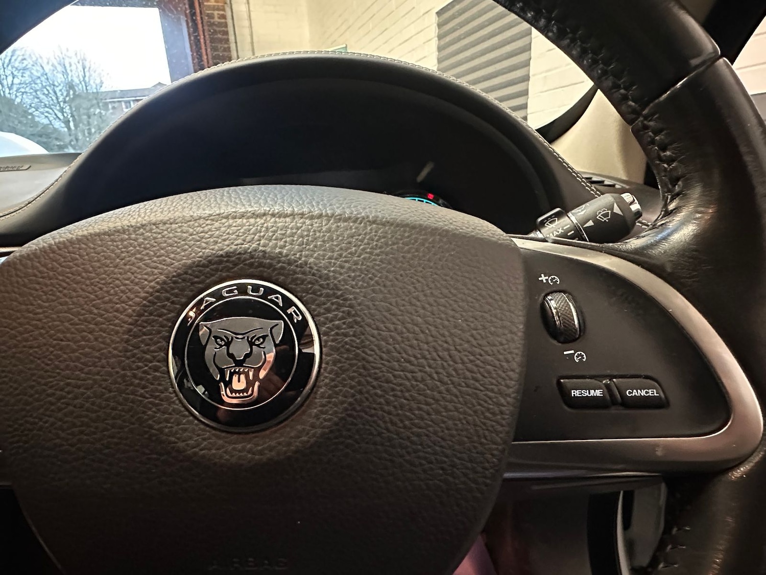 Used Jaguar XF 2015 for sale - 77673967: Photo 24