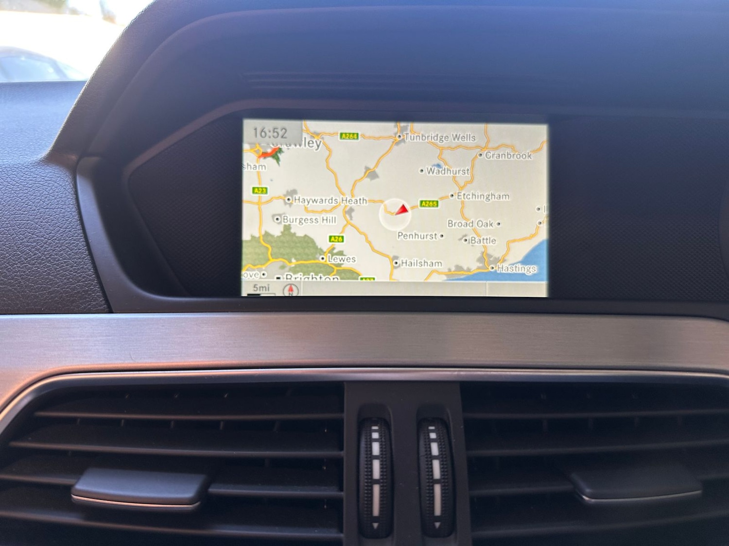 Used Mercedes-Benz C Class 2014 for sale - 77894055: Photo 27