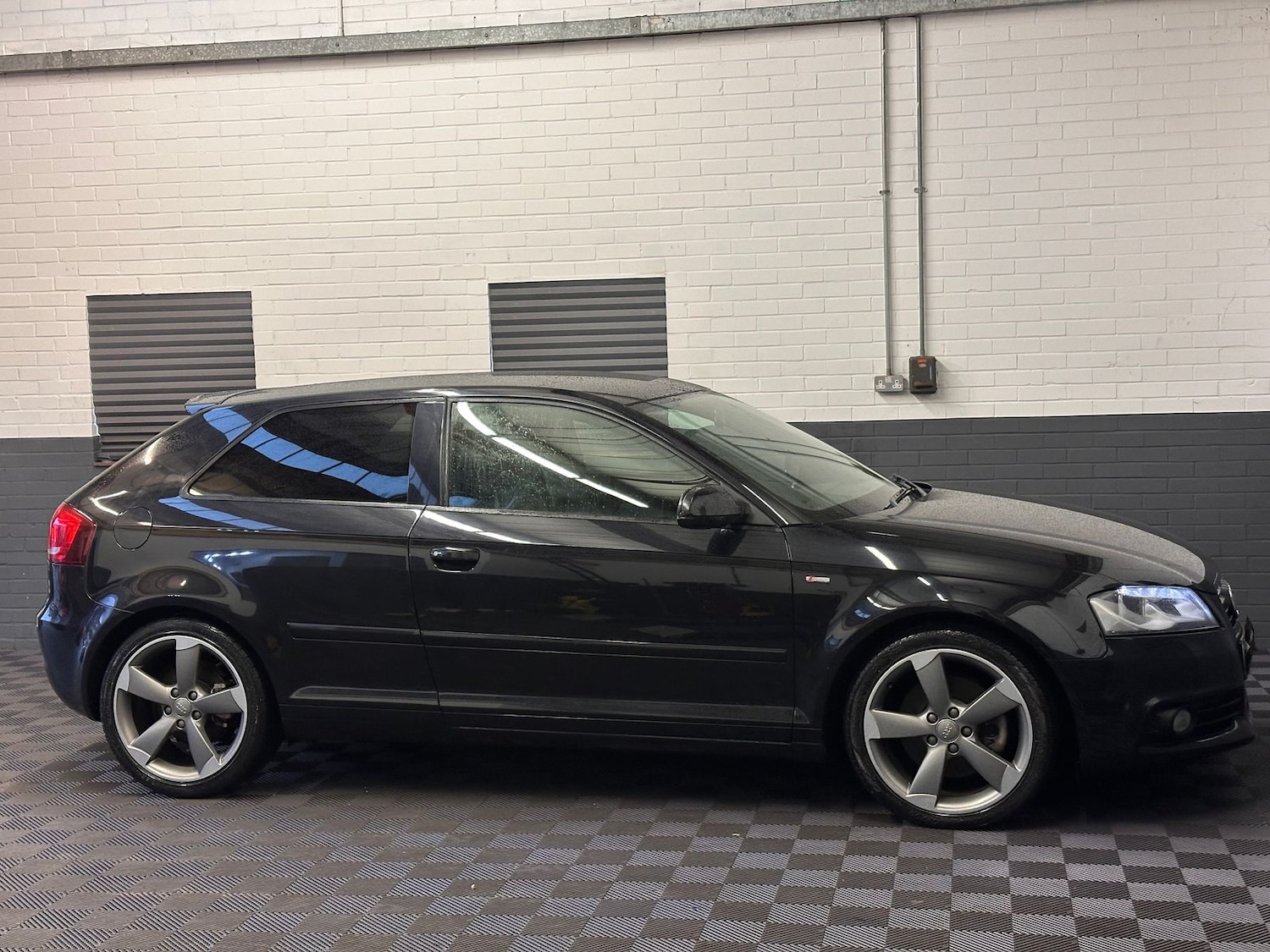 Used Audi A3 2011 for sale - 77512765: Photo 14