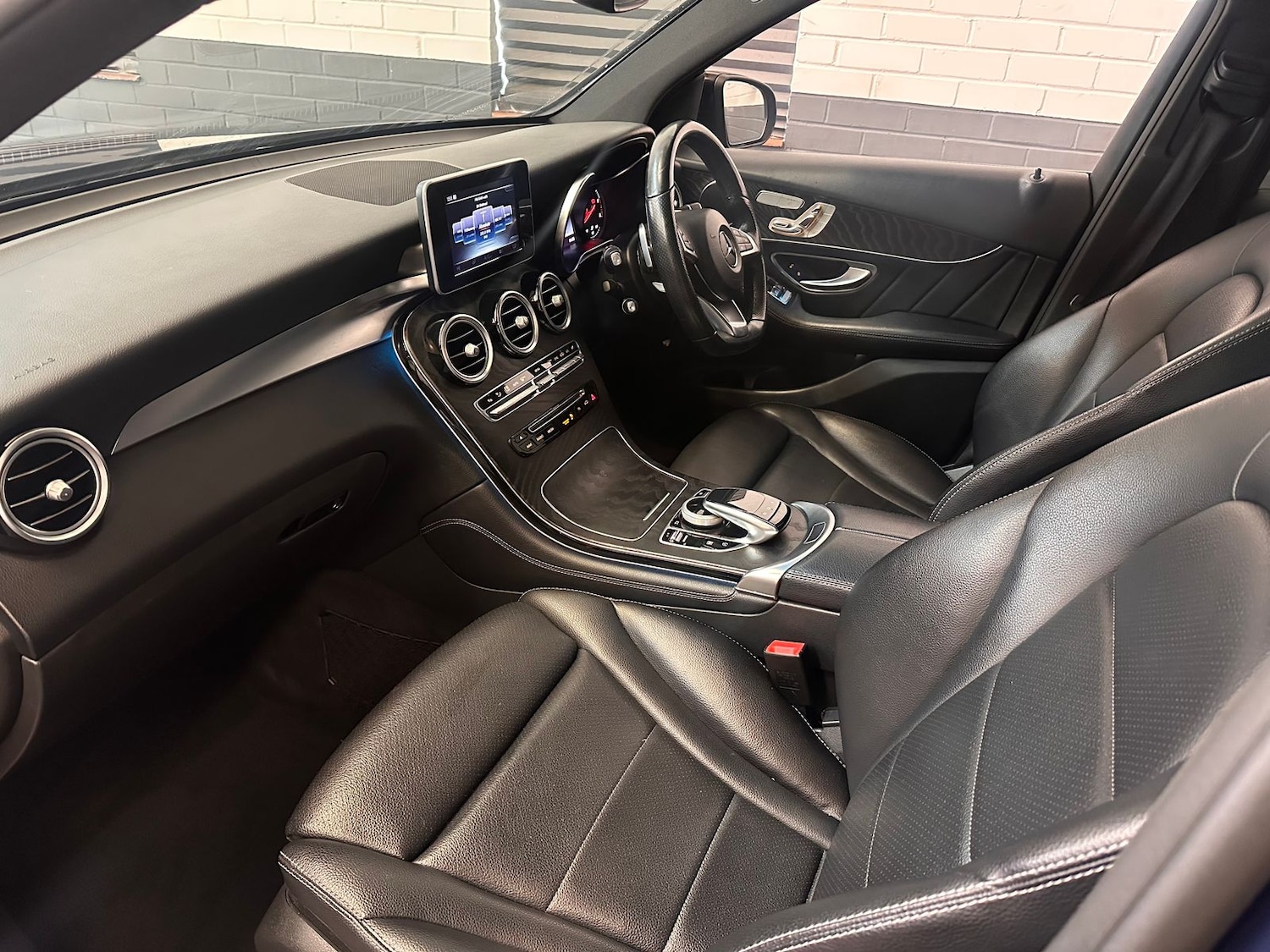 Used Mercedes-Benz GLC 2016 for sale - 77224111: Photo 15