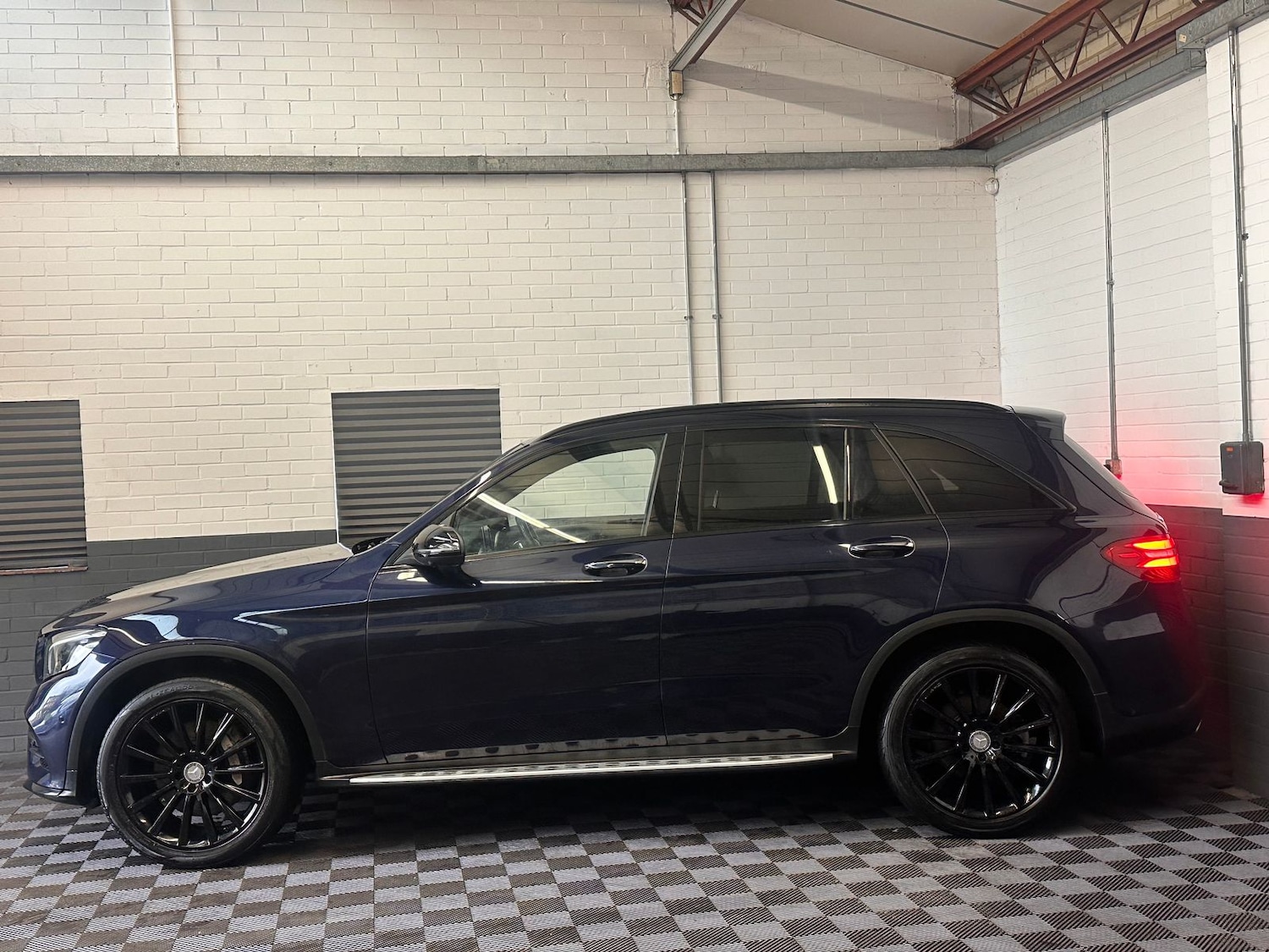 Used Mercedes-Benz GLC 2016 for sale - 77224111: Photo 6