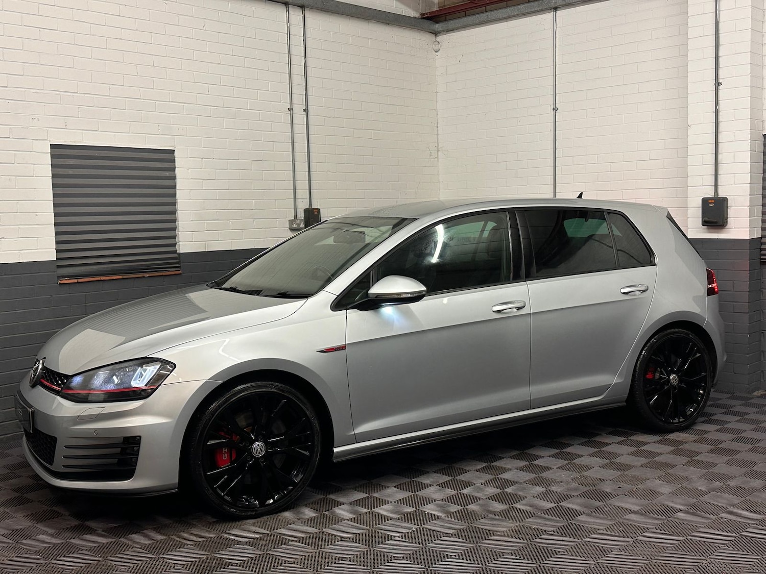 Used Volkswagen Golf 2016 for sale - 77307775: Photo 10