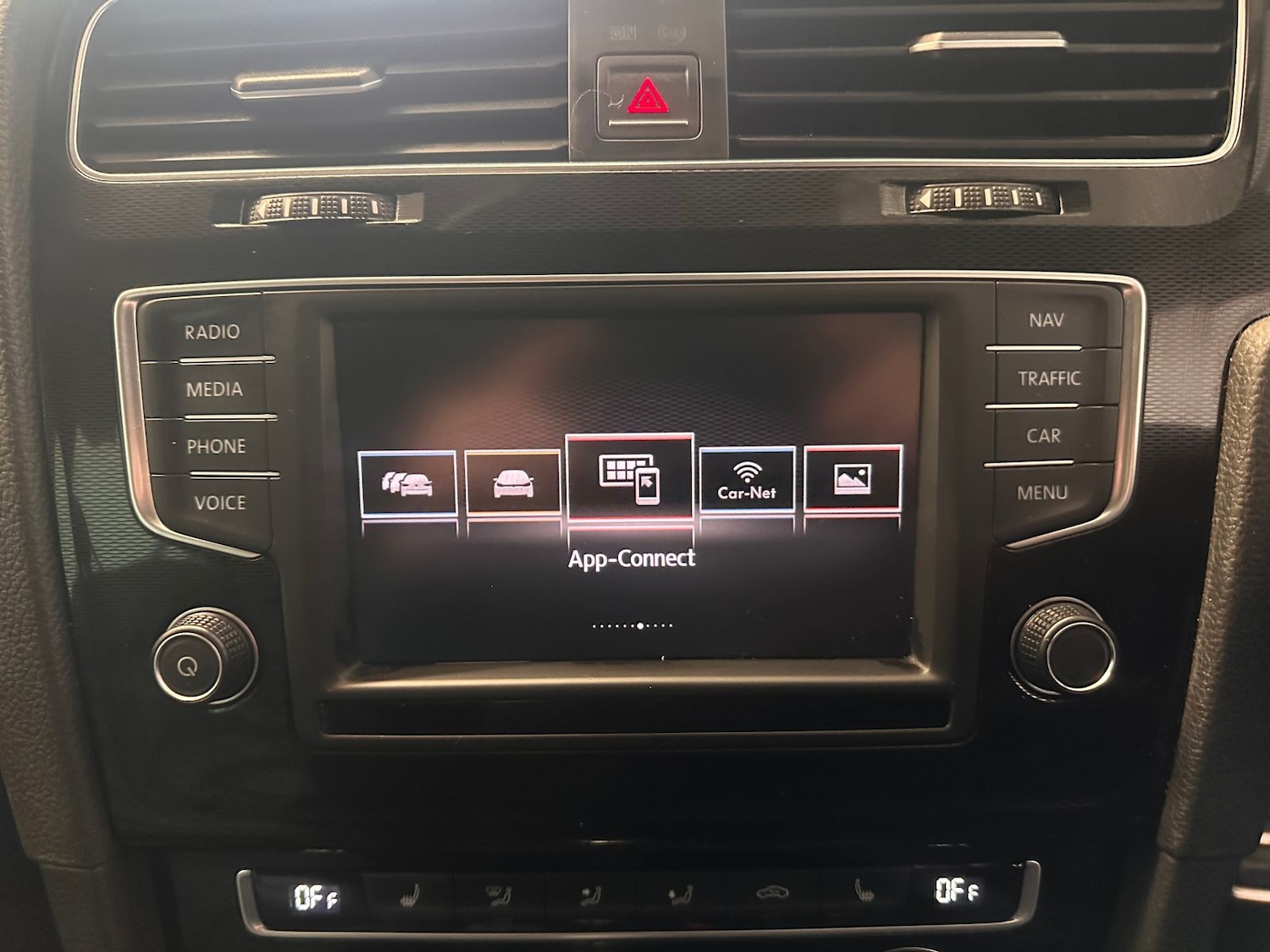 Used Volkswagen Golf 2016 for sale - 77307775: Photo 15