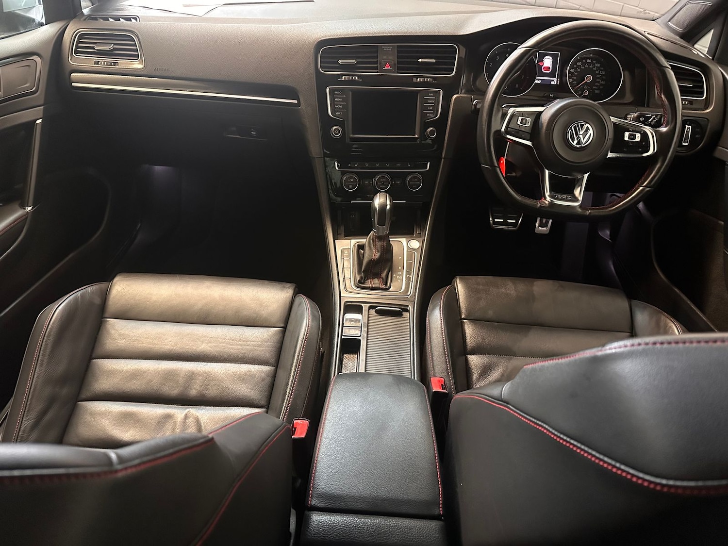 Used Volkswagen Golf 2016 for sale - 77307775: Photo 20