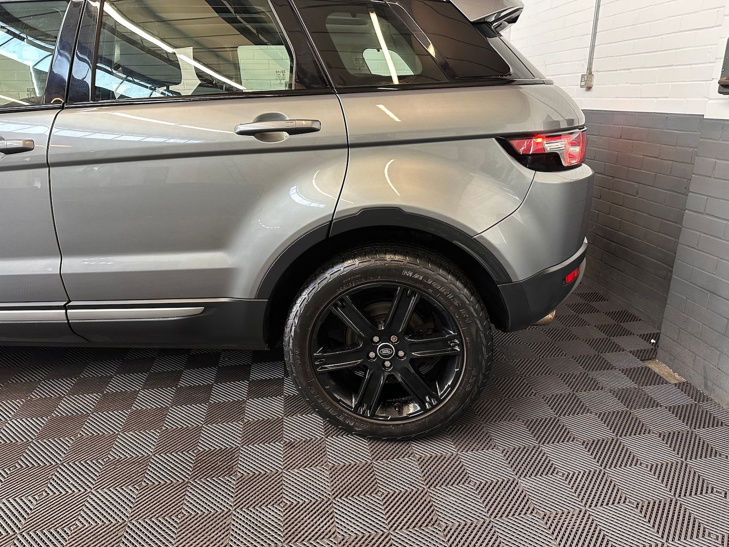 Used Land Rover Range Rover Evoque 2012 for sale - 77673962: Photo 7