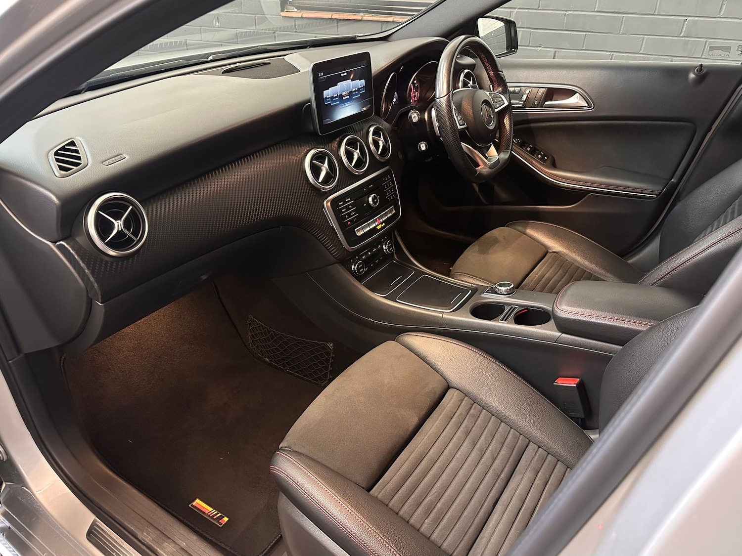 Used Mercedes-Benz A-Class 2017 for sale - 77911357: Photo 19