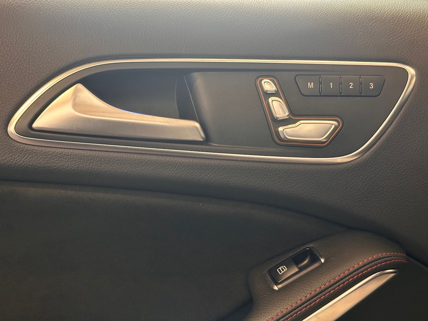 Used Mercedes-Benz A-Class 2017 for sale - 77911357: Photo 20