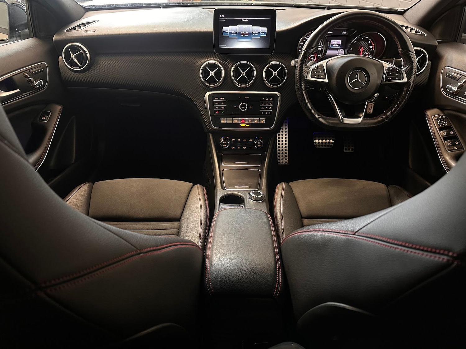 Used Mercedes-Benz A-Class 2017 for sale - 77911357: Photo 25