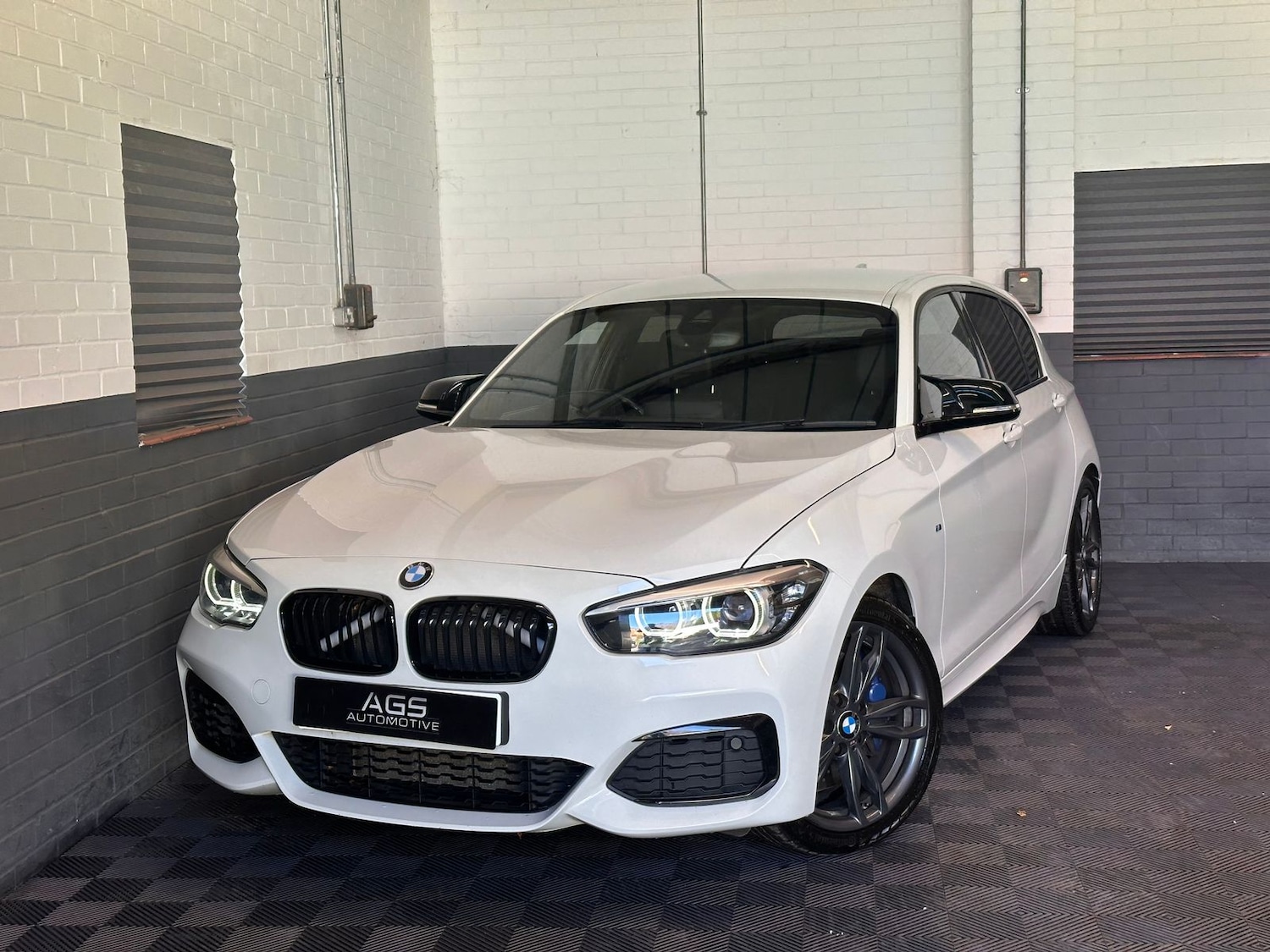 Used BMW 1 Series 2017 for sale - 77224101: Photo 2