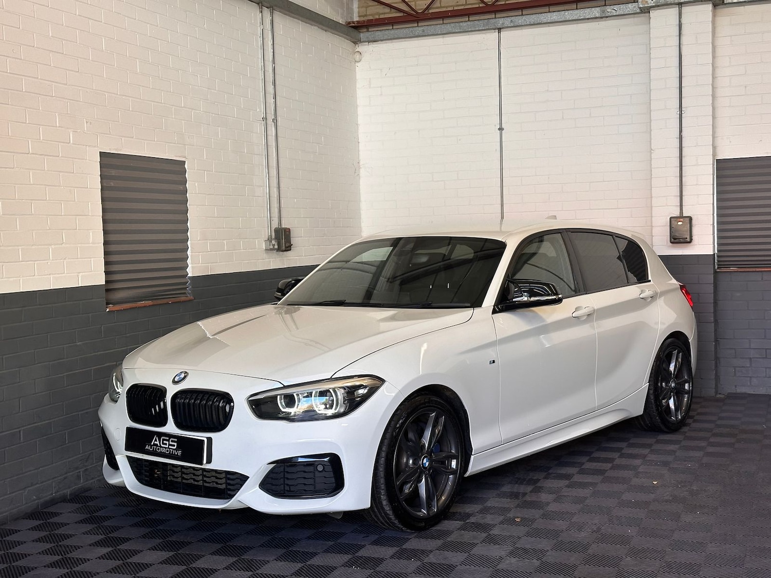 Used BMW 1 Series 2017 for sale - 77224101: Photo 3