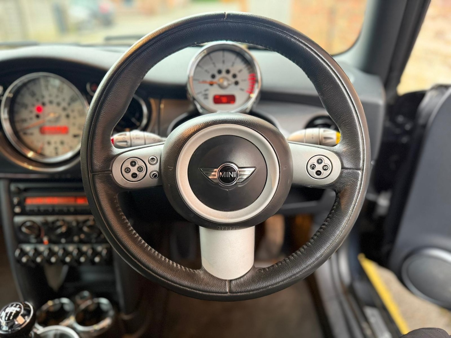 Used MINI Convertible 2005 for sale - 77537492: Photo 10