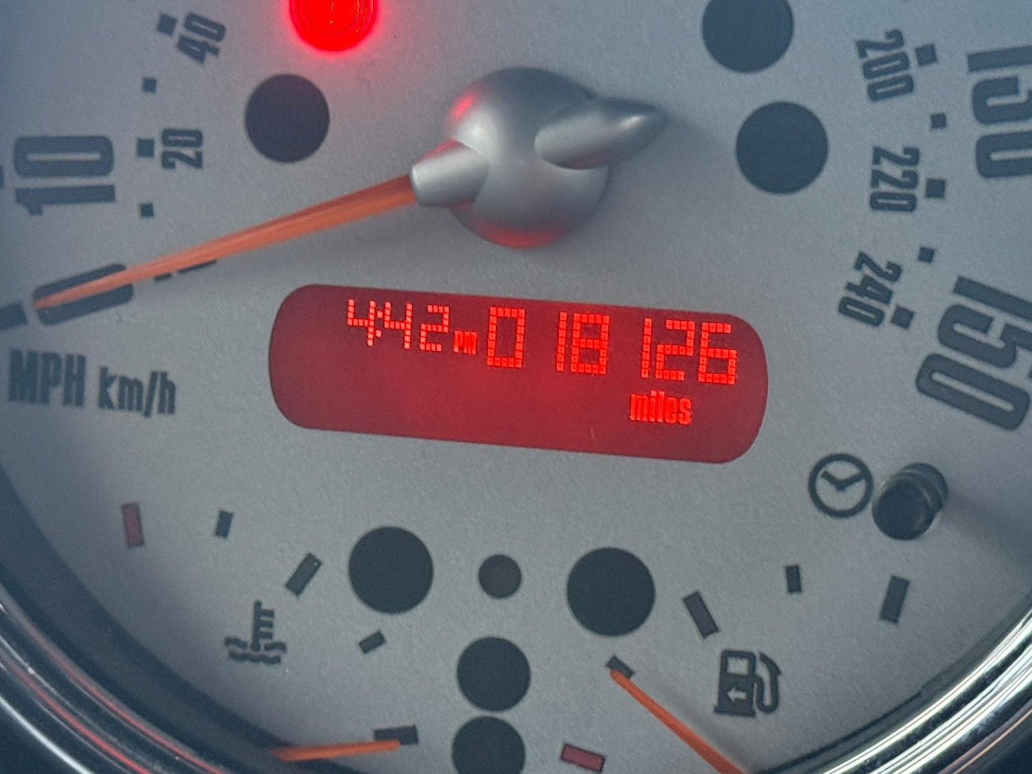 Used MINI Convertible 2005 for sale - 77537492: Photo 4