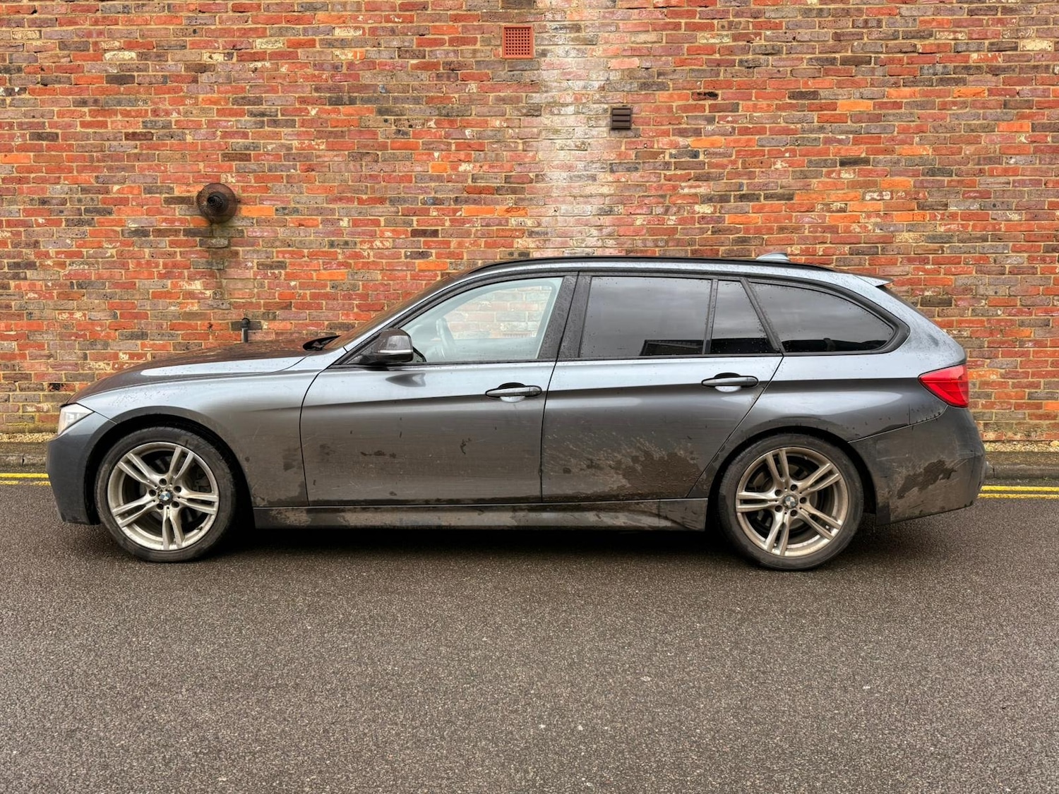 Used BMW 3 Series 2013 for sale - 77630949: Photo 3