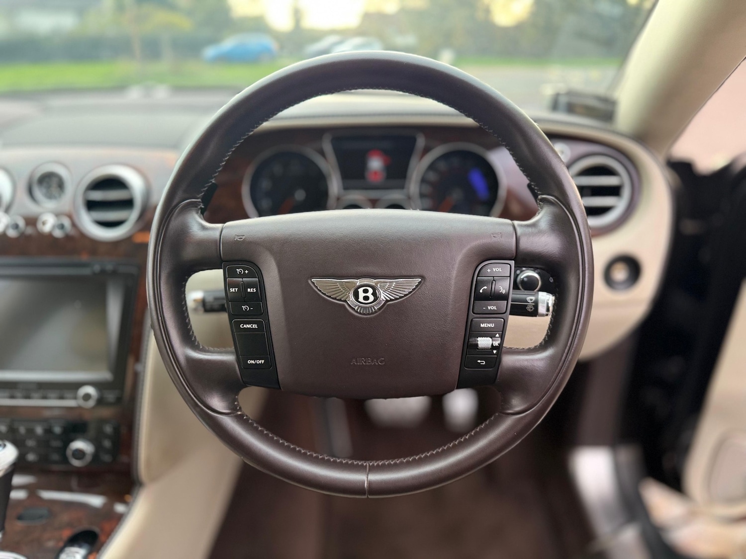 Used Bentley Flying Spur 2023 for sale - 76380394: Photo 11