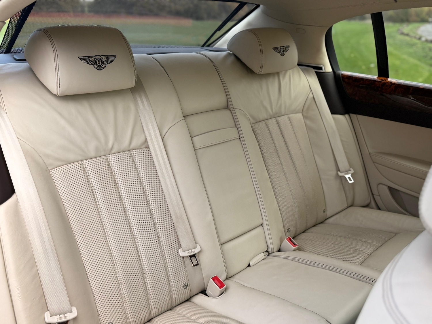 Used Bentley Flying Spur 2023 for sale - 76380394: Photo 18