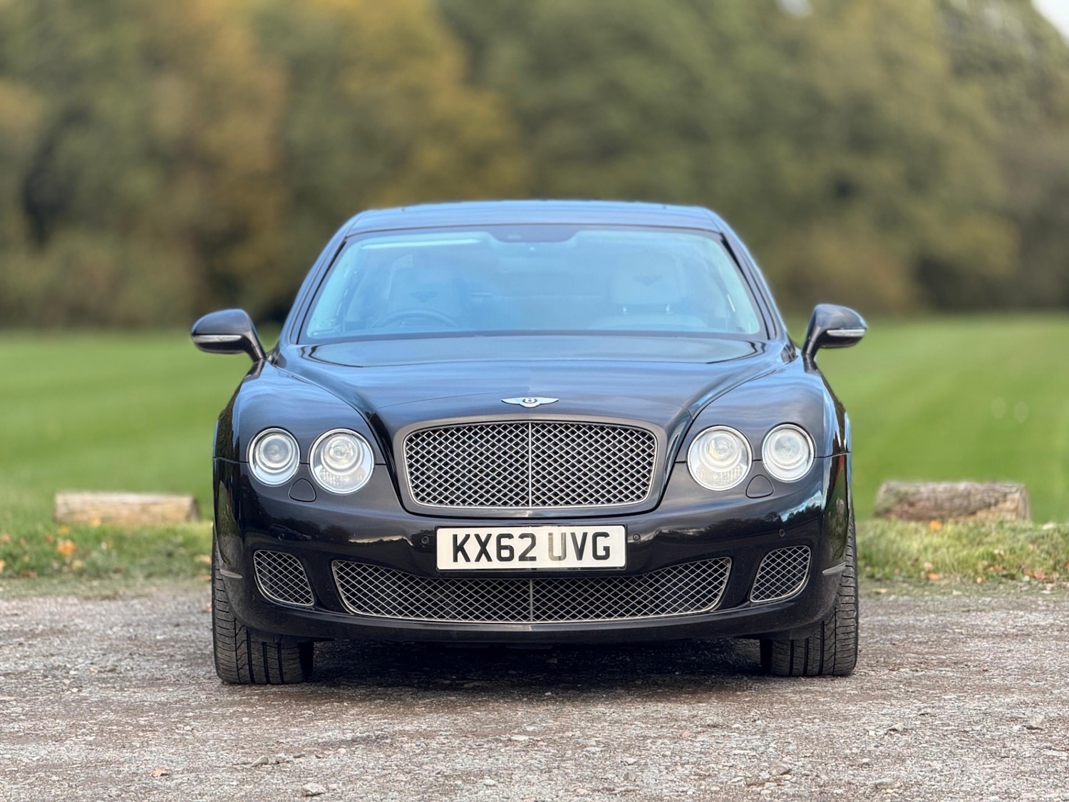 Used Bentley Flying Spur 2023 for sale - 76380394: Photo 2