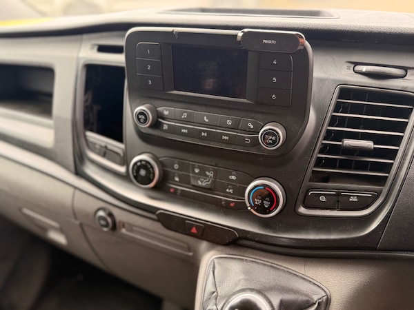Used Ford Transit Custom 2019 for sale - 75283065: Photo 11