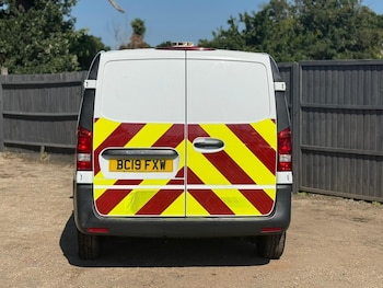 Used Mercedes-Benz Vito 2019 for sale - 77618919: Photo