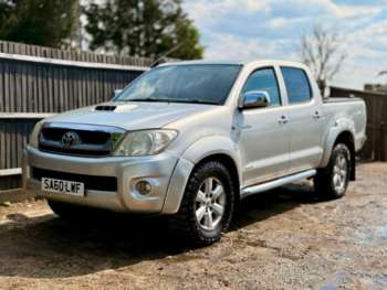 Used Toyota Hilux 2010 for sale - 74540315: Photo