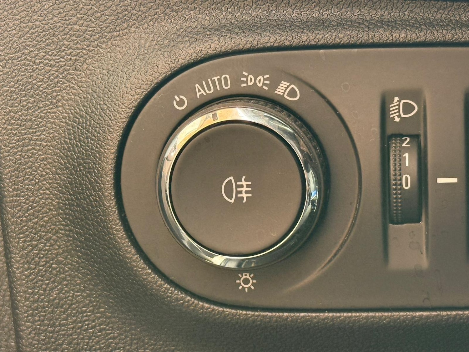 Used Vauxhall ADAM 2019 for sale - 77691103: Photo 21