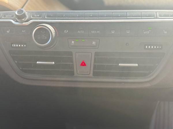 Used BMW i3 2015 for sale - 75567372: Photo 14