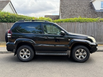 Used Toyota Land Cruiser 2005 for sale - 79577564: Photo