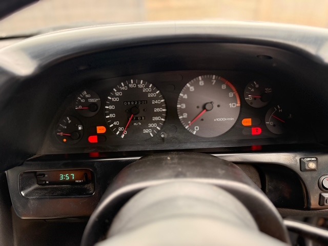 Used Nissan Skyline 1992 for sale - 77617352: Photo 10