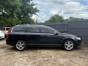 Used Volvo V70 2009 for sale - 75283072: Photo