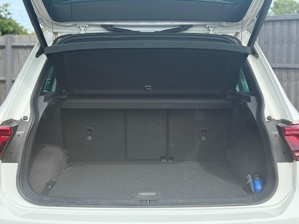 Used Volkswagen Tiguan 2019 for sale - 75331636: Photo 16