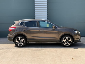 Used Nissan Qashqai 2017 for sale - 79167170: Photo