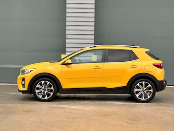 Used Kia Stonic 2018 for sale - 78870260: Photo