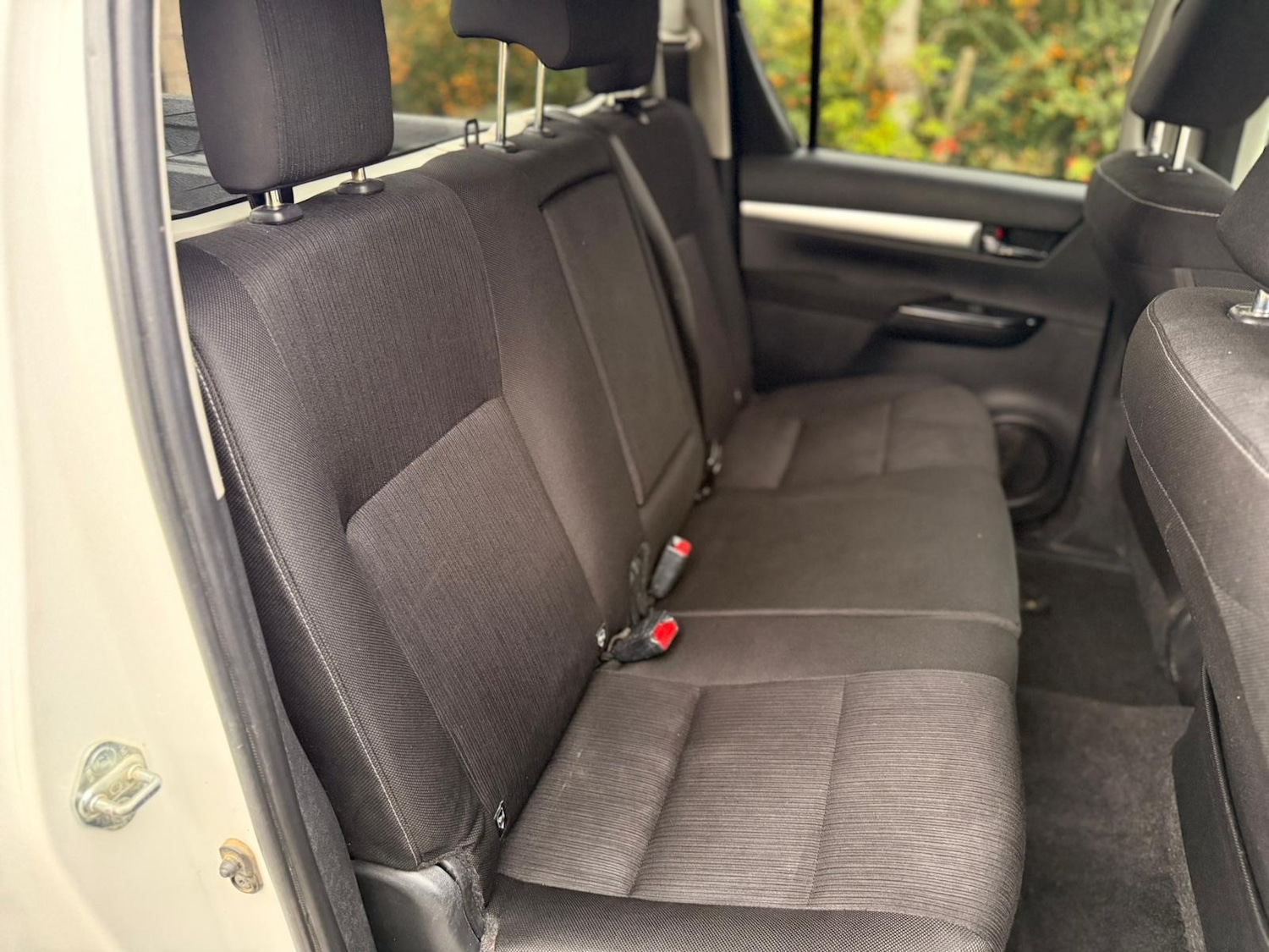 Used Toyota Hilux 2021 for sale - 76974802: Photo 12