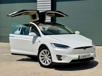 Used Tesla Model X 2018 for sale - 79231212: Photo