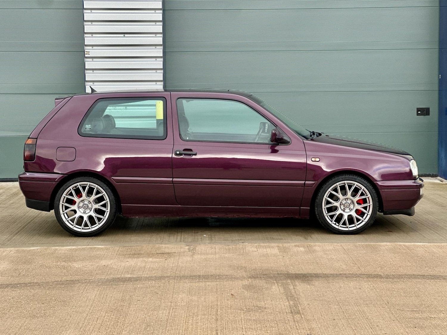 Used Volkswagen Golf 1997 for sale - 77226075: Photo 4