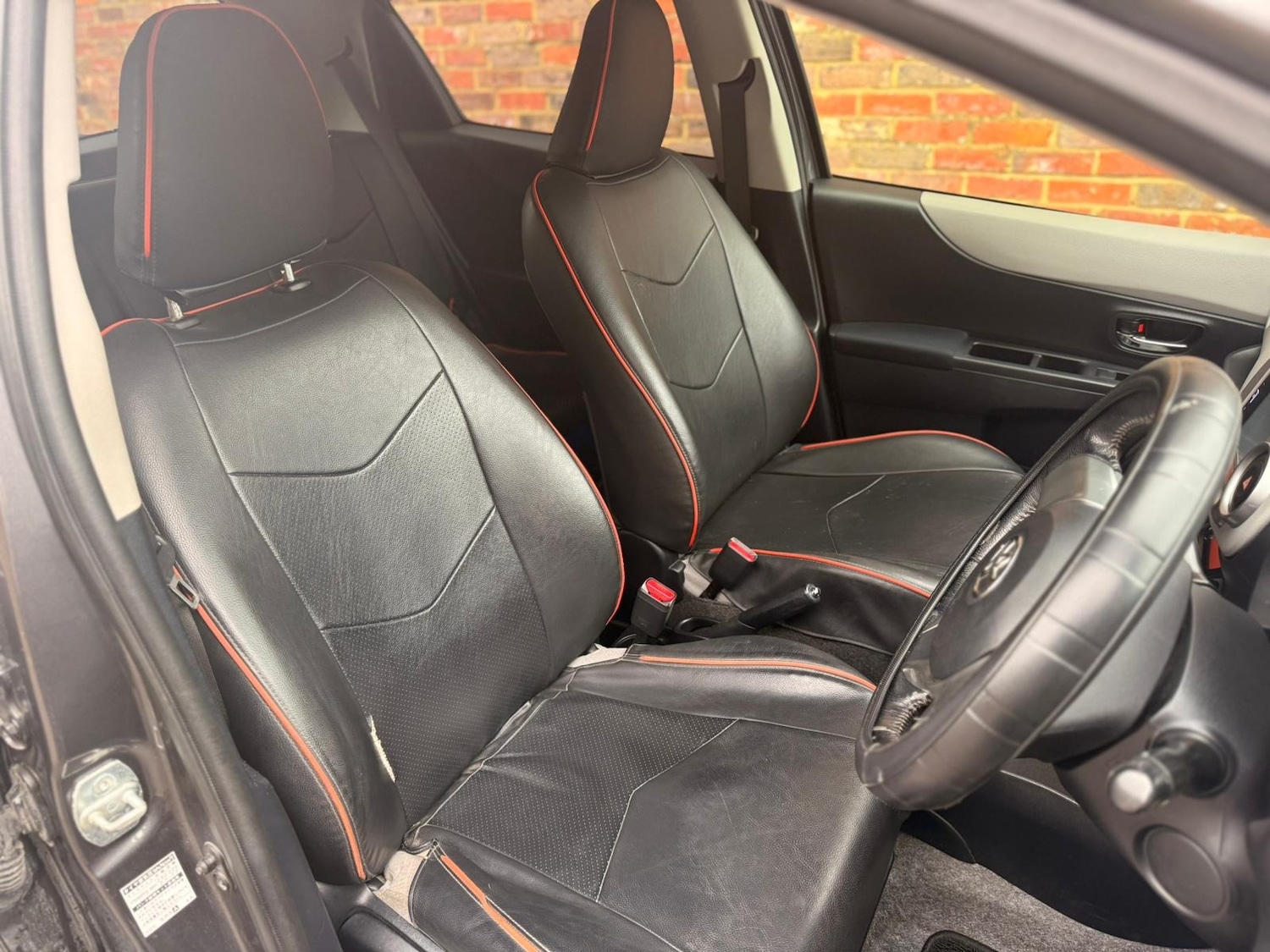 Used Toyota Yaris 2012 for sale - 77630955: Photo 14