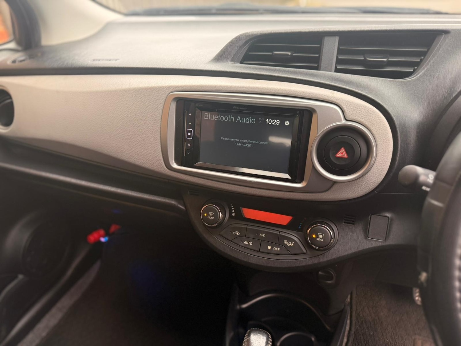 Used Toyota Yaris 2012 for sale - 77630955: Photo 16