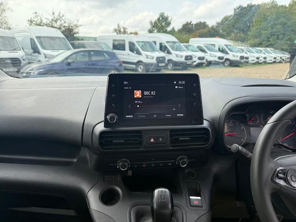 Used Vauxhall Combo 2021 for sale - 75618401: Photo 16