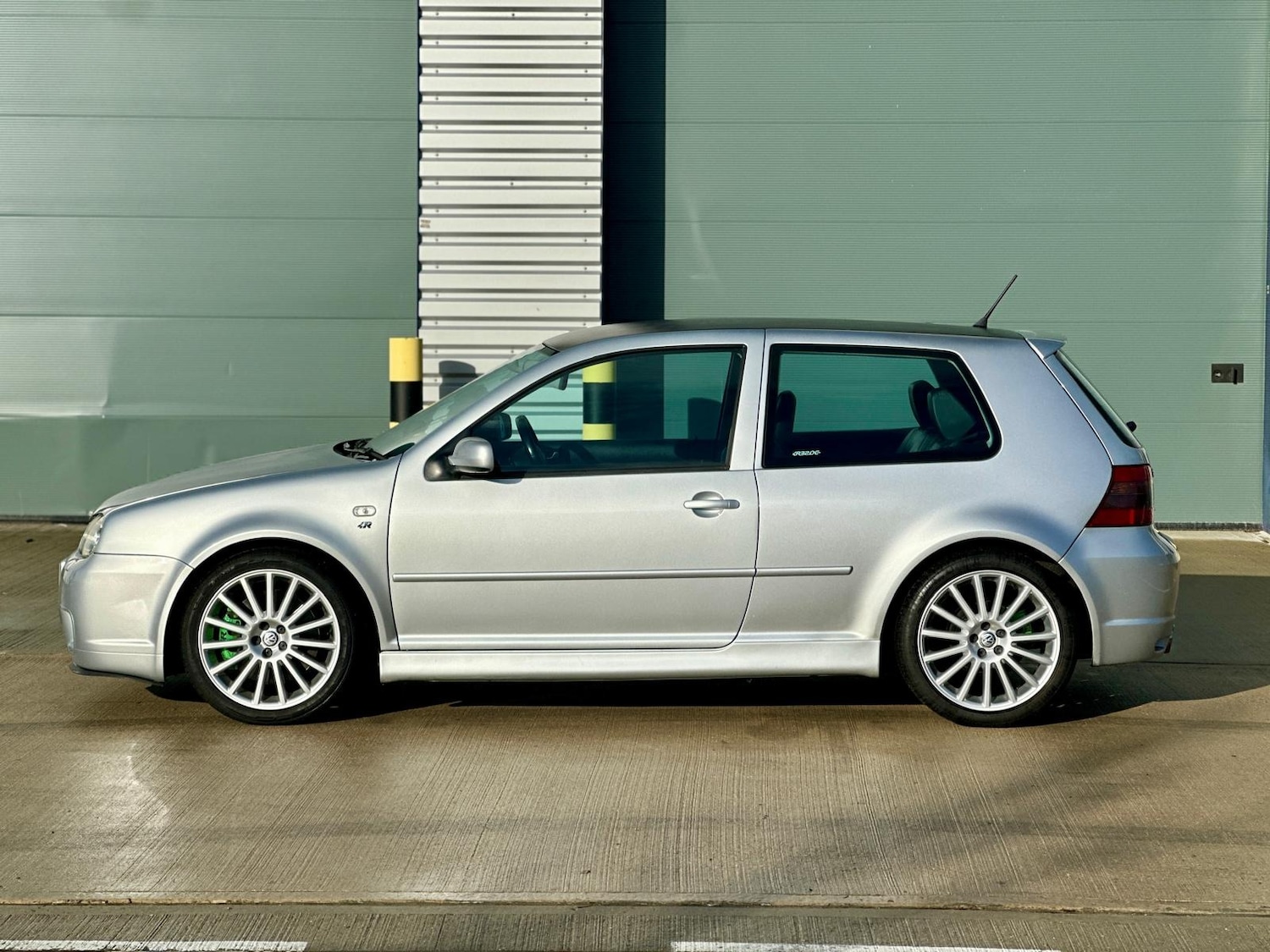 Used Volkswagen Golf 2003 for sale - 77241409: Photo 3