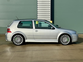 Used Volkswagen Golf 2003 for sale - 77241409: Photo