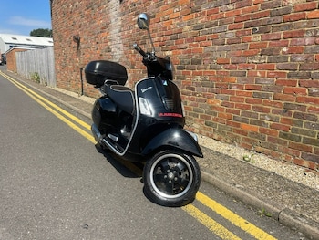 Used Piaggio VESPA 2018 for sale - bike-77636825: Photo