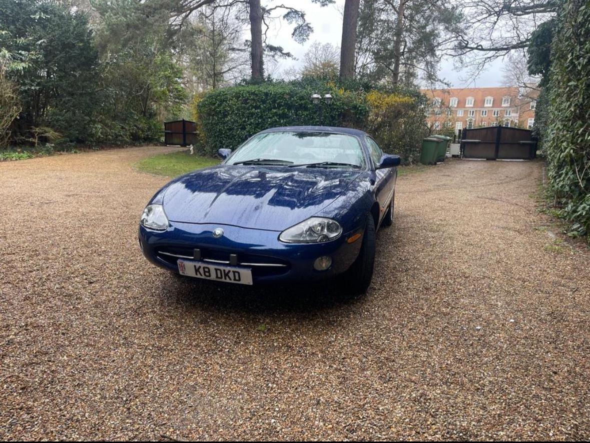 Used Jaguar XK8 2001 for sale - 77702877: Photo 3