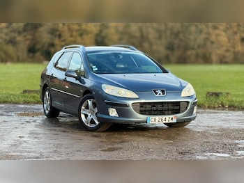 2.0 HDi 136 GT Multimedia 5dr Tip Auto